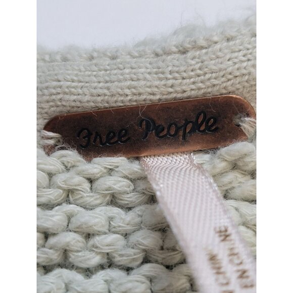 NWT Free People Light Green Chucky Knit Dolman Sleeve Oversized Sweater Size M - Picture 7 of 13